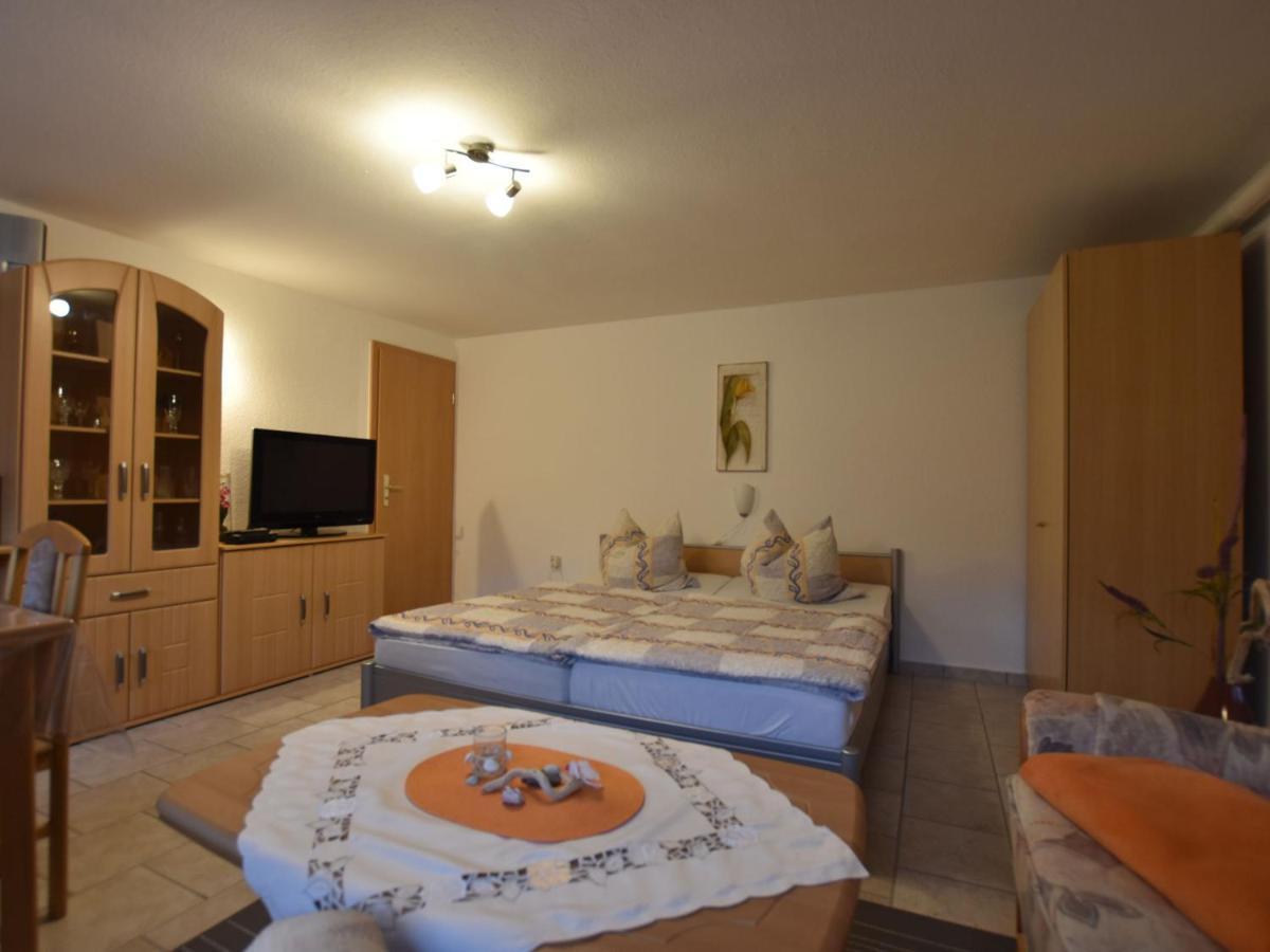 Lovely Apartment Near Sea In Kluetz Exterior foto